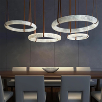 Lampes modernes et simples en résine, cuir et acier inoxydable pour la vente en gros, livraison rapide, pour la chambre d'enfant, le bureau à domicile, la décoration intérieure de luxe