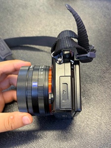 Appareil photo compact Sony DSC-RX1R <span class=keywords><strong>II</strong></span> 95 % neuf, 42,4 MP, appareil photo numérique plein format - Product Image 4