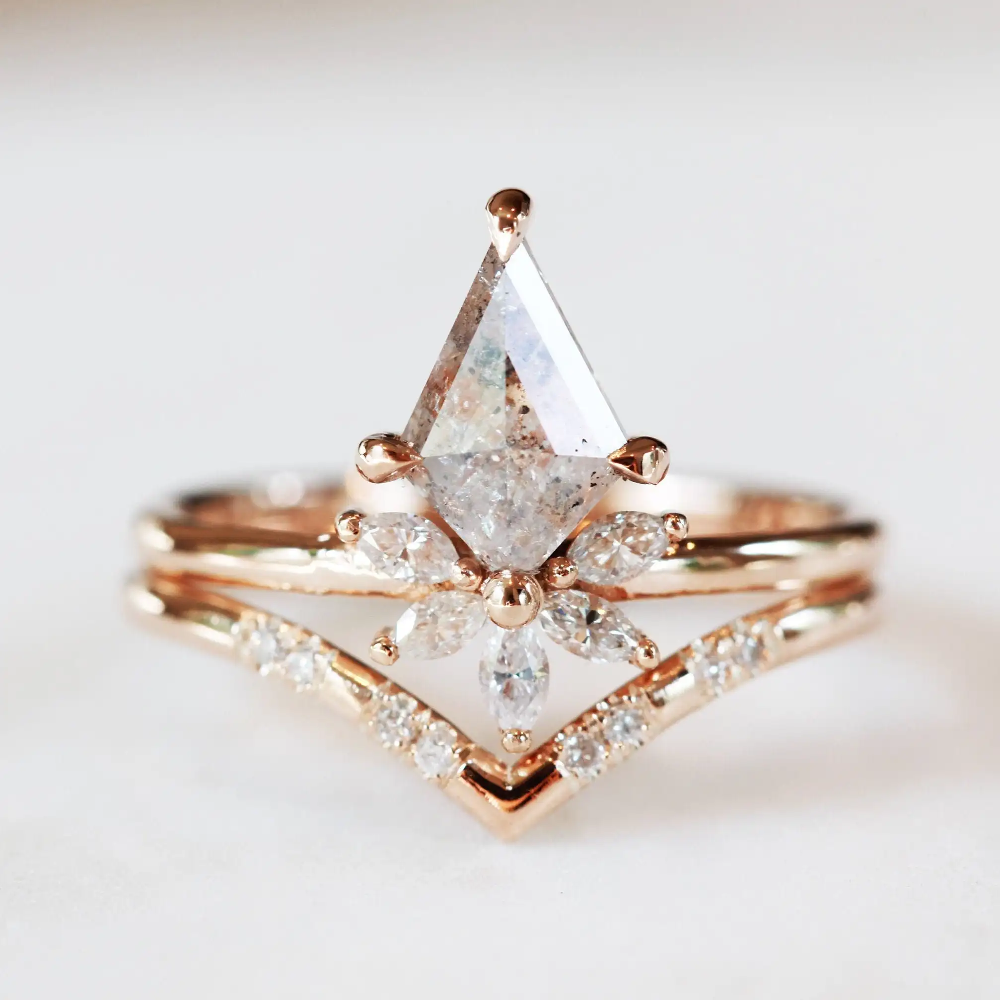 First madam Custom 14 Karat Gold Salz und Pfeffer Drachen Diamant Ring Verlobung Braut schmuck