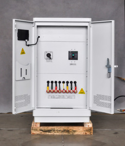 <span class=keywords><strong>SBW</strong></span> Avr 100kva 200kva 500kva компенсационный автоматический стабилизатор напряжения 3-фазный протектор напряжения - Product Image 3