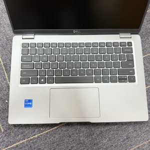 Portátil Empresarial Reacondicionado Plateado Dell Latitude 5420 i5/i7 11.ª Gen. 8G 256G SSD Sin Pantalla Táctil y Con Pantalla Táctil de 14 Pulgadas al por Mayor - Product Image 2