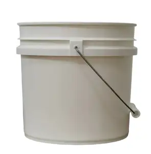 Round Storage 4L 1.05 Gallon Food Bucket With Easy Snap Lid