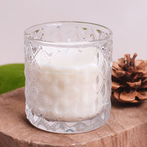 Vela de Masaje de Cera de Soja Artesanal Personalizada ZYEN GM-060, de Lujo, Única, con Tiempo de Quemado de 20 a 40 Horas, MOQ Bajo, en Frasco de Cerámica y Madera - Product Image 2