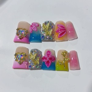 <span class=keywords><strong>Uñas</strong></span> Postizas Hechas a Mano, Estilo Floral Europeo Americano, Diseño Corto de Pico de Pato, Tallados Tridimensionales en Relieve - Product Image 4