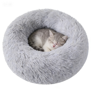 Produsen Grosir Kasur Hewan Peliharaan Bulu Lembut Mewah Warna Pink Abu-abu Putih Bentuk Oval untuk Kucing dan Anjing Perlengkapan Hewan Peliharaan Ama Laris Manis - Product Image 6