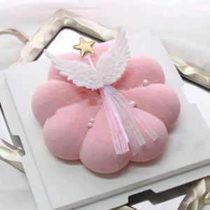 แม่พิมพ์เค้กฝรั่งเศสรูปดอกไม้แปดกลีบแบบใหม่ TangChu Baking 4-in-1 รูปหัวใจ สำหรับทำขนมงา ขนมมูส ซิลิโคน ทนความร้อน ใช้กับเตาอบได้ - Product Image 4