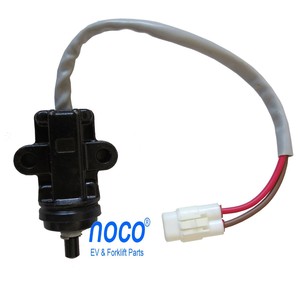 JF7-82817-20สวิตช์เบรคสำหรับ G11 G14 G16 G19 G20 G21 G29 G22วัสดุ ABS สวิตช์ไฟหน้าสภาพใหม่ - Product Image 2