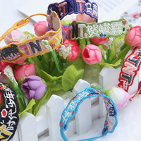 Bordado personalizado alrededor del nombre tejido para pulseras soporte pulsera ordenador bordado de Q versión Anime colgante