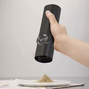 Electric Salt and <b>Pepper</b> <b>Grinder</b> With Adjustable Coarseness Refillable Mill Battery Powered Kitchen Automatic Gadget - Product Image 2