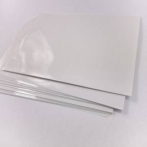 Rouleau de papier auto-adhésif 75 g/m² avec revêtement <span class=keywords><strong>miroir</strong></span> pour étiquettes de masquage, adhésif activé par l'eau et thermofusible, simple face - Product Image 2