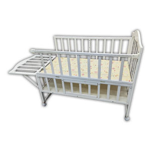 เตียงเด็กอ่อนไม้จริงแบบโมเดิร์น พร้อมฟังก์ชั่นโยก ปรับระดับเตียงได้ ใช้ได้ทั้งในห้องนอนและนอกบ้าน สำหรับเด็กแรกเกิดและเด็กเล็ก - Product Image 4