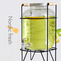 Distributeur de boissons en verre transparent de qualité alimentaire et pot Mason en verre avec support en métal poignée en bois et robinet vente en gros