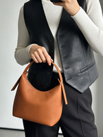Tas Selempang Kulit Asli Wanita Vintage 2025 Warna Solid Model Hobo dengan Ritsleting Kapasitas 1-1.9L