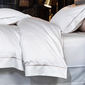 Lusso all'ingrosso 4 pezzi design tinta unita 1200 tc cotone copripiumino bianco e lenzuolo piatto con due federe set biancheria da letto - Product Image 4