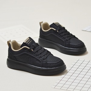 Chaussures de sport décontractées blanches respirantes à semelle épaisse pour hommes, style marche, course et skateboard - Product Image 6