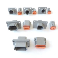 DEUTSCH DT Conector automático de receptáculo gris de 4 pines con montaje en brida
