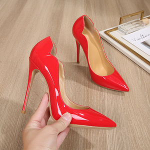 Collection Été 2025 – Chaussures à Talon Fin de 12 cm pour Femme, Style Européen et Américain, à Enfiler, Couleur Unie, Grande Taille, Bout Pointu et Design en V - Product Image 6