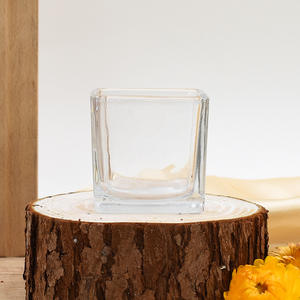 <span class=keywords><strong>Prix</strong></span> d'usine bon marché 80ml 130ml 300ml 640ml Contenant de bougie en verre transparent carré Pot de bougie pour bricolage Noël Saint-Valentin - Product Image 5