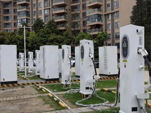 Caricatore EVSE AMPPAL <span class=keywords><strong>per</strong></span> Nuova Energia, Commerciale da Pavimento, Stazioni <span class=keywords><strong>di</strong></span> <span class=keywords><strong>Ricarica</strong></span> EV Personalizzate <span class=keywords><strong>per</strong></span> Auto Elettriche Direttamente dalla Fabbrica - Product Image 4