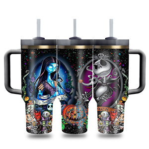 Vaso Térmico de Halloween con Diseño de Pesadilla Antes de Navidad, Taza de Café Aislada de 40oz, de Acero Inoxidable de Doble Pared con Asa - Product Image 1