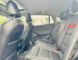 Auto Usado MG 5 180DVVT CVT Edición Juvenil de Lujo 2022, Sedán a Gasolina, Volante a la Izquierda, Pintura Original, Bajo Kilometraje, Listo para Enviar FOB - Product Image 6