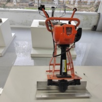 Aluminium-Bodenausgleichsmaschine mit Benzinmotor, Vibrierender Betonabzieher, Nivelliergerät mit Lithium-Batterie, Beton-Nivellierwerkzeug