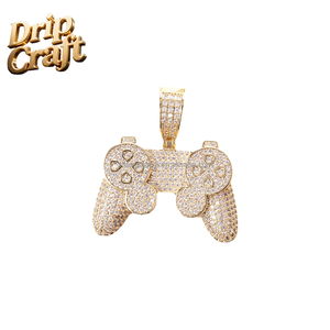 Vòng cổ phong cách hip-hop, Mặt dây chuyền điều khiển trò chơi độc đáo, Zirconium đầy đủ, Mặt dây chuyền nhỏ sáng tạo theo chủ đề thời thơ ấu, tinh tế. - Product Image 2