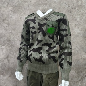 เสื้อสเวตเตอร์คอวีลายพรางถักสำหรับผู้ชาย แขนยาว ทนทาน เหมาะสำหรับการเดินป่า ตั้งแคมป์ และกิจกรรมกลางแจ้งทางยุทธวิธี - Product Image 3