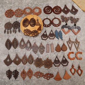 Boucles d'oreilles africaines Boucles d'oreilles pendantes en bois Boho Pendentif bohème Dangle Boucles d'oreilles légères en bois de style ethnique pour les femmes - Product Image 3