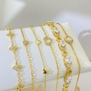 กำไลข้อมือรูปหัวใจชุบทองคำขาวแบบซ้อนได้ แฟชั่น ปลอดภัยต่อผิวแพ้ง่าย ขายส่ง - Product Image 4