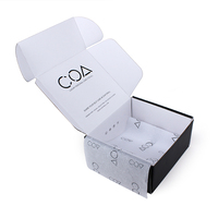 Emballage en papier ondulé noir Kraft personnalisé, carton ondulé pour courrier postale, boîte de livraison, revêtement UV Recyclable, 1 pièce
