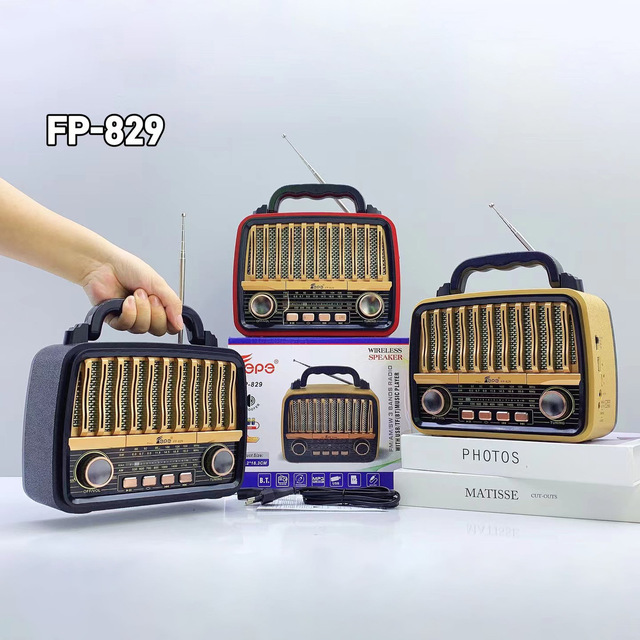 Vintage Portable for BT Radio Speaker Antenna Card Slot USB TF Card Compatibility Mini Plastic Design Includes Flashlight