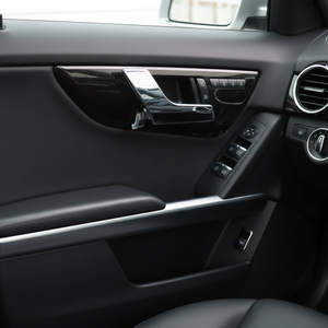 มือจับเปิดประตูด้านในขวา สำหรับรถยนต์เมอร์เซเดส รุ่น GLK, C W204 สีนิกเกิลเงา - Product Image 3