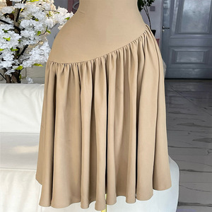 Robe plissée mi-longue en polyester, taille haute, coupe ajustée, couleur unie, col rond, dos nu, style sexy et élégant, collection Printemps 2026 - Product Image 6