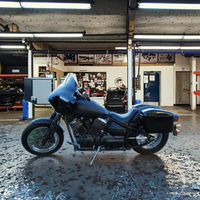 Boîte latérale universelle pour moto JIZHIHAO de haute qualité en ABS 30L, comprend des kits de montage et deux clés pour la rénovation/amélioration (Modèle