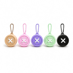 Oferta Especial: Juguete de Broma con Botón de Color Macaron, Decoración de Escritorio, Llavero, Colgante, Regalo de Broma para el Día de los Inocentes - Product Image 5