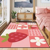 Erdbeer-Karierter Teppich Niedlicher Roter Teppich Lieblicher Blumenteppich Waschbarer Teppich Küche Spielzimmer Heim-Deko Weicher Rutschfester Bodenteppich