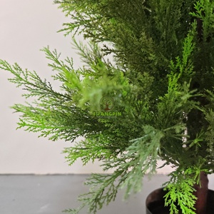 Elegante ciprés artificial en espiral de 1,5 metros en maceta: agregue el encanto mediterráneo atemporal a su hogar y oficina - Product Image 6