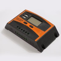 SUYEEGO 12V/24V bonne qualité usine vente en gros ODM/OEM 20A 30A LCD PWM contrôleur de panneau solaire avec bon prix plus grande taille