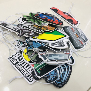 Encens de voiture personnalisé en forme de dessin animé, pendentif 3D en papier arôme de fruit, <span class=keywords><strong>d</strong></span>ésodorisant de voiture - Product Image 2