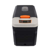 Offre Spéciale d'usine 12v 240v AC DC Portable refroidisseur et boîte chauffante 35L grande capacité voiture réfrigérateur Portable réfrigérateur