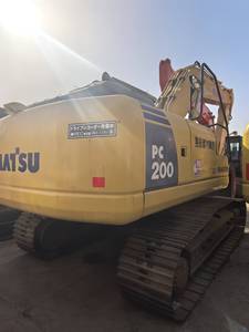 รถขุดมือสอง Komatsu PC200LC สภาพดี บำรุงรักษาอย่างดี เครื่องจักรก่อสร้างคุ้มค่าสำหรับการส่งออก - Product Image 2