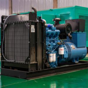 Generador de Arranque Automático/Remoto de 100KW, Enfriado por Agua, de Marco Abierto, 4 Cilindros, Turboalimentado, TSL-100GF, Alta Eficiencia - Product Image 3