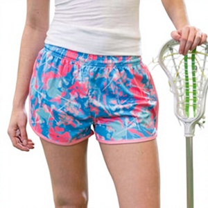 Shorts d'été personnalisés pour femmes avec logo, coupe ample, doux, style Bermuda, design par sublimation, très demandés, shorts sculptants - Product Image 3