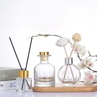 Nouvelle conception 50ml 100ml 120ml 150ml 200ml 500ml Bouteille en verre ronde miniature pour diffuseur d'arômes