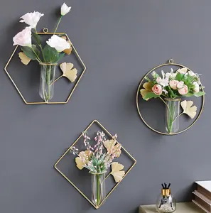 Nieuw Product Muur Opknoping Helder Glazen Vaas Metalen Hydrocultuur Bloemenvaas Thuis Wanddecoratie Ornament Geschenken