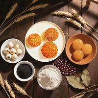 LIKOFU Big Reunion Baked Mooncake Gift Box Double Egg Yellow Pure White Lotus Paste 650g Tin Box ISO HACCP