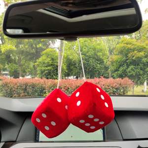 Vente chaude personnalisé en peluche dés pendentif usine en gros créatif intérieur voiture jouet et porte-clés - Product Image 6