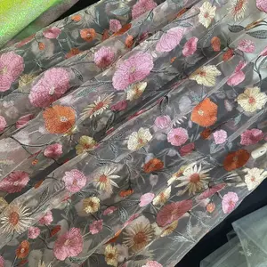 Tissu de broderie en dentelle perlée de luxe pour robe de soirée de mariée-Tissu en dentelle de qualité supérieure avec des fleurs 3d