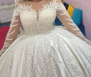 Nouvelle Robe de Mariée Personnalisable à Col Rétro, Longueur Ras du Sol, Traîne Chapelle, en Dentelle, pour Femme, Très Vendue - Product Image 1